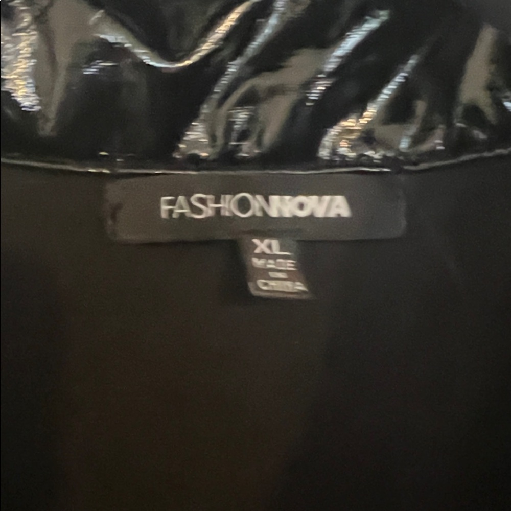 Fashion Nova Shiny Latex Black Sleeveless Jumpsuit - Picture 2 of 2